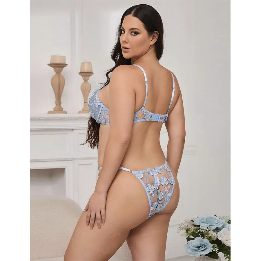 SUBBLIME - 957636 CONJUNTO DE SUTIÃ E CALCINHA BORDADOS COM FLORES AZUL CELESTE